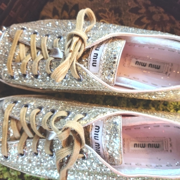 MIU MIU Gold Glitter Sparkle Silver Studs Toe Lace Up Flat Luxury Sneakers 40 - Picture 5 of 16